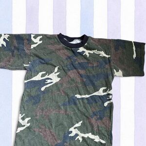 Kids Camo Short-Sleeve Tee - Green Camouflage size medium 10/12